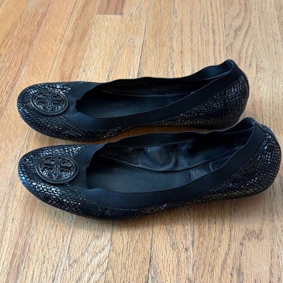 Tory Burch Caroline Plated Snake Skin Flats - Picture 3 of 11